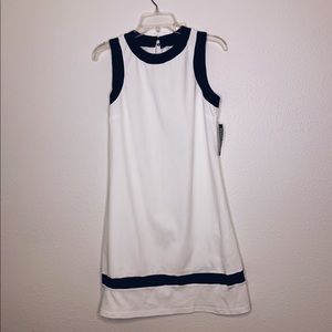 White Casual Sleeveless shift dress